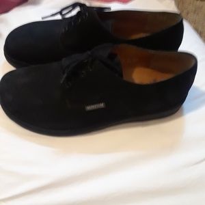 Women's Mephisto Size 8.5 Black Nubuck Oxfords